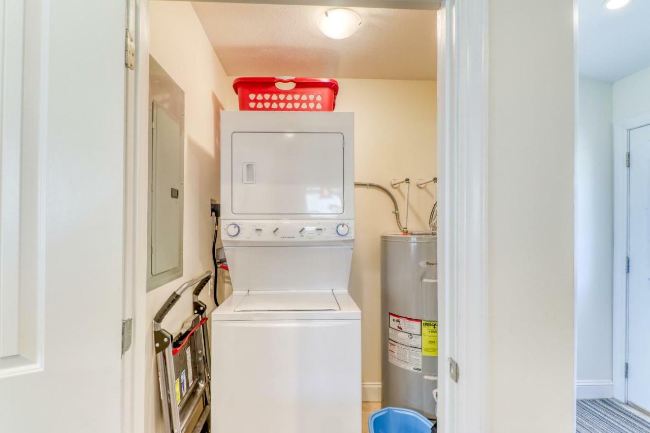 2 Bed 2 Bath Vacation Home In Whittier III Экстерьер фото