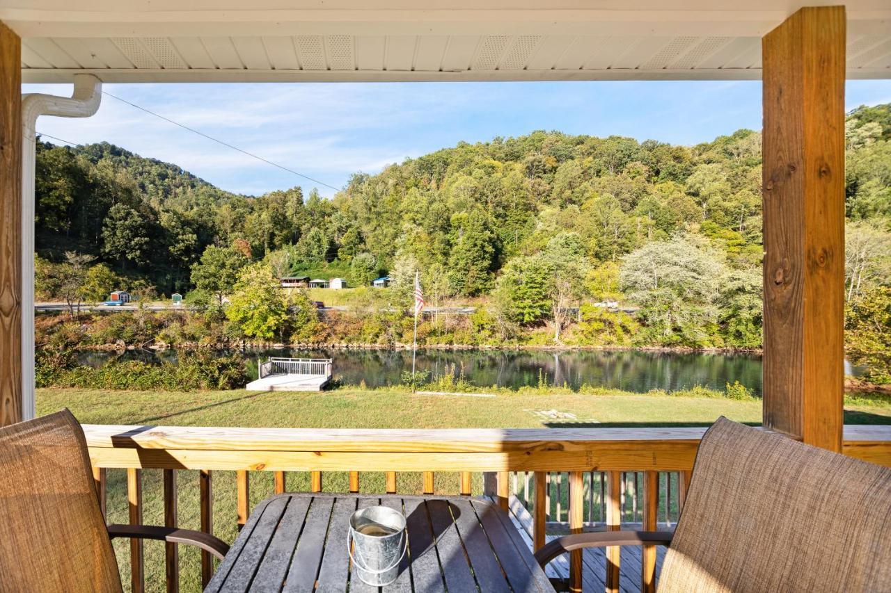 2 Bed 2 Bath Vacation Home In Whittier III Экстерьер фото